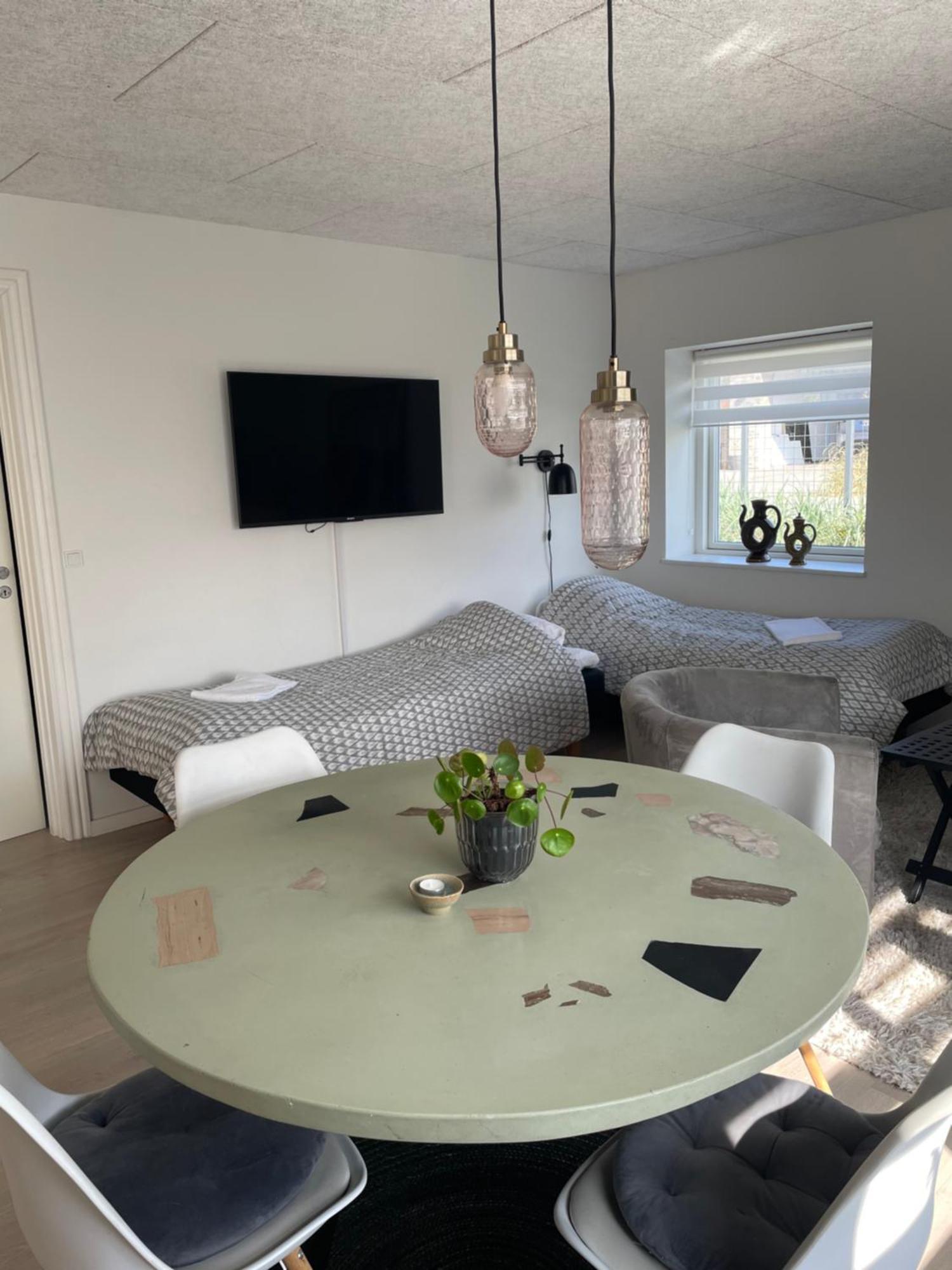 Motel Hune Apartments Блокхус Экстерьер фото